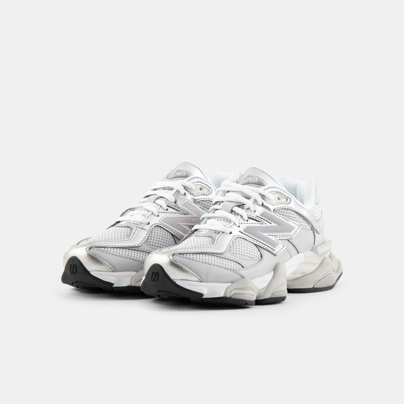 New Balance 9060, grigio/argento/bianco