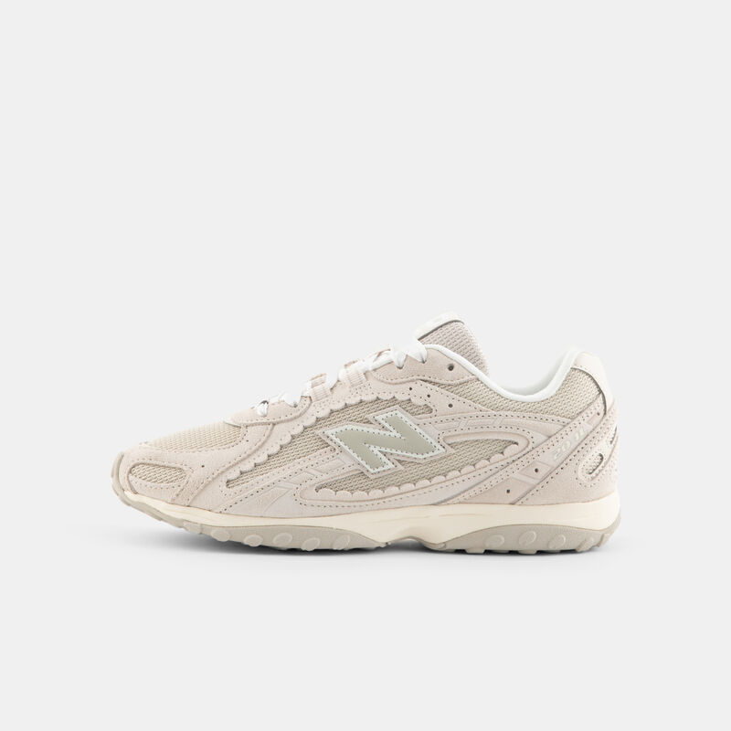 New Balance 204L, beige/bianco