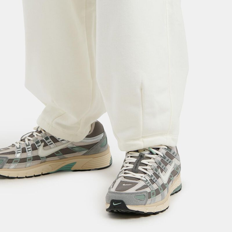 Pantaloni Nike Sportswear Club, bianco/nero