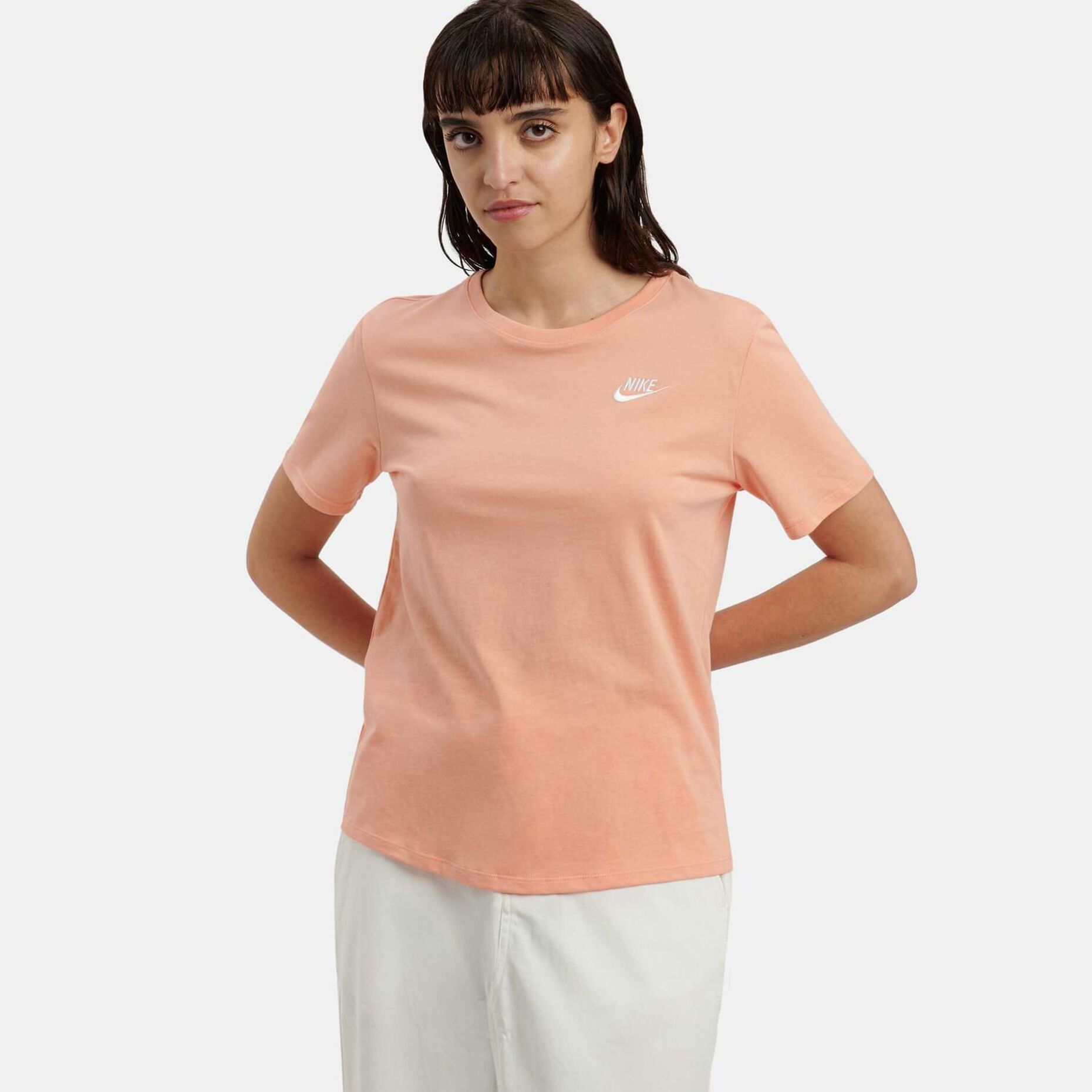 T-Shirt Nike Sportswear Club, arancione/bianco