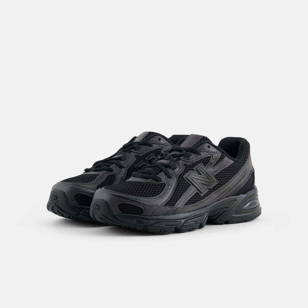 New Balance 740, nero