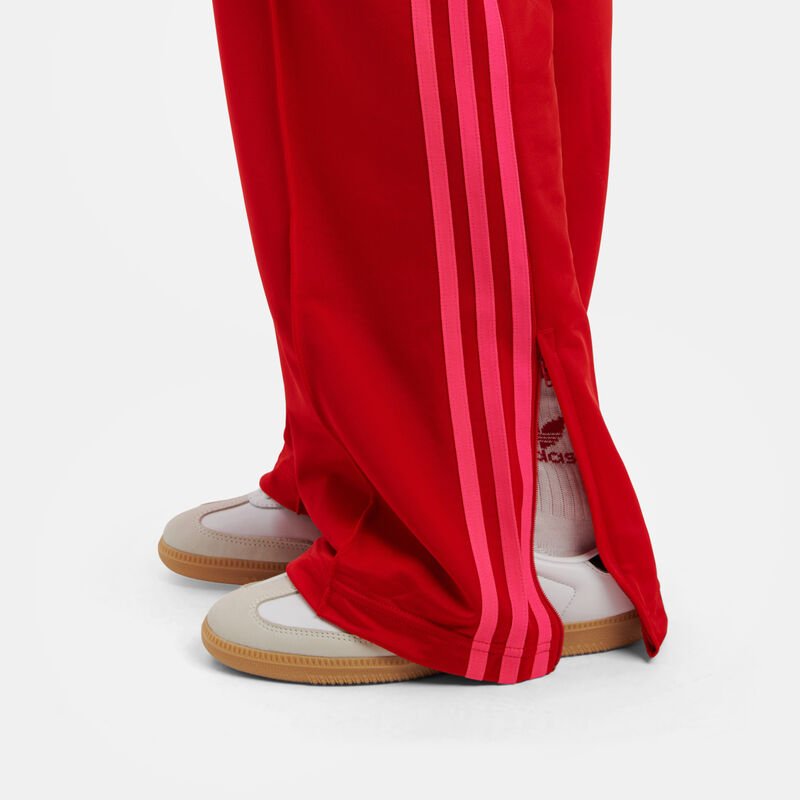 Pantaloni adidas Track adicolor Classic Firebird Loose, rosso/rosa