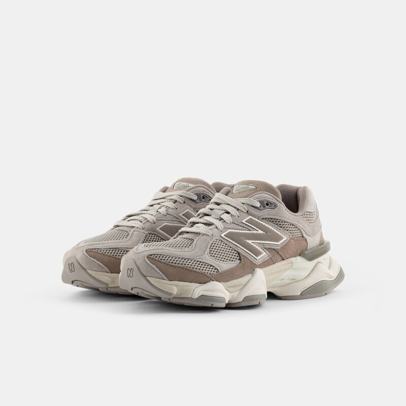 New Balance 9060, marrone/beige