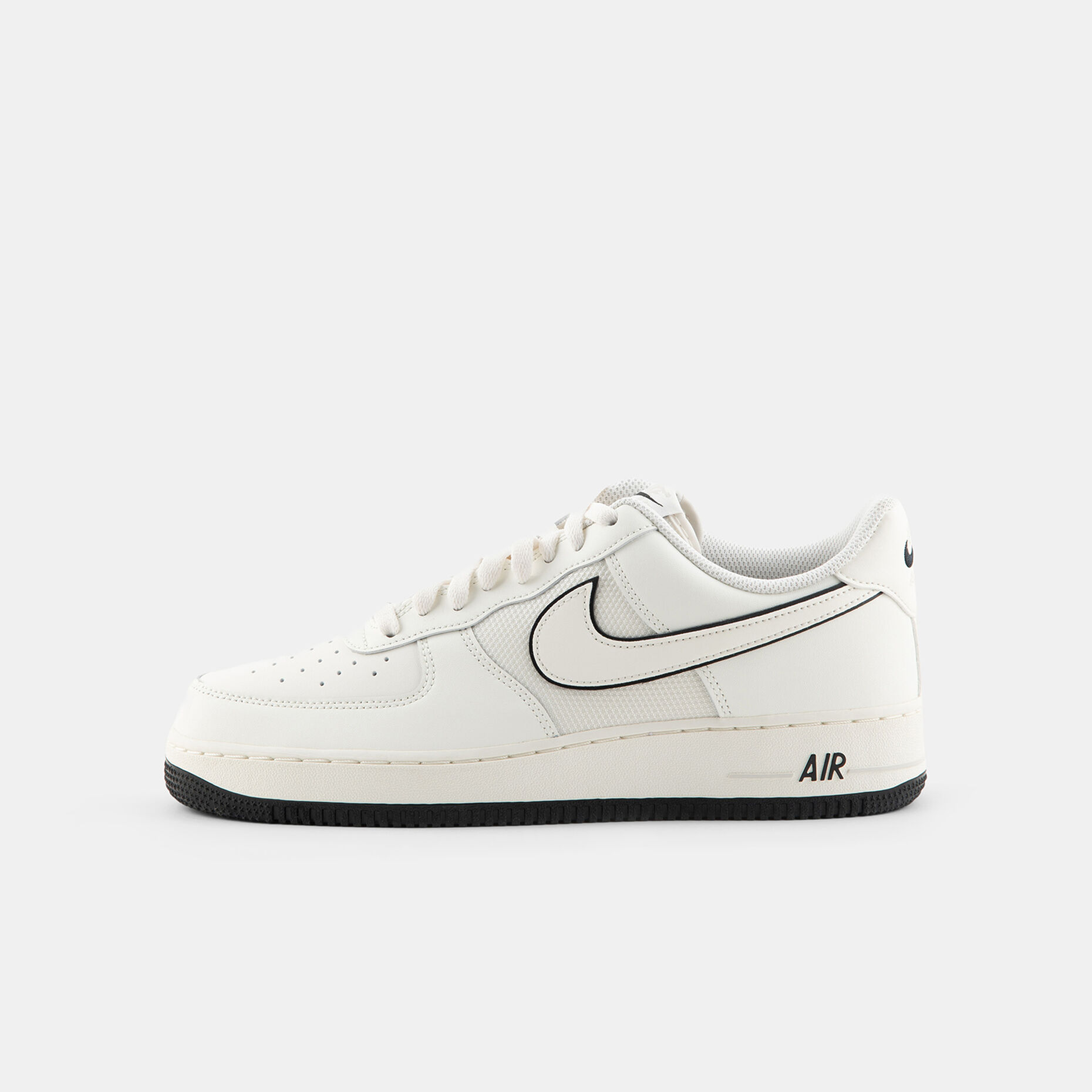 Nike Air Force 1 '07, bianco/nero