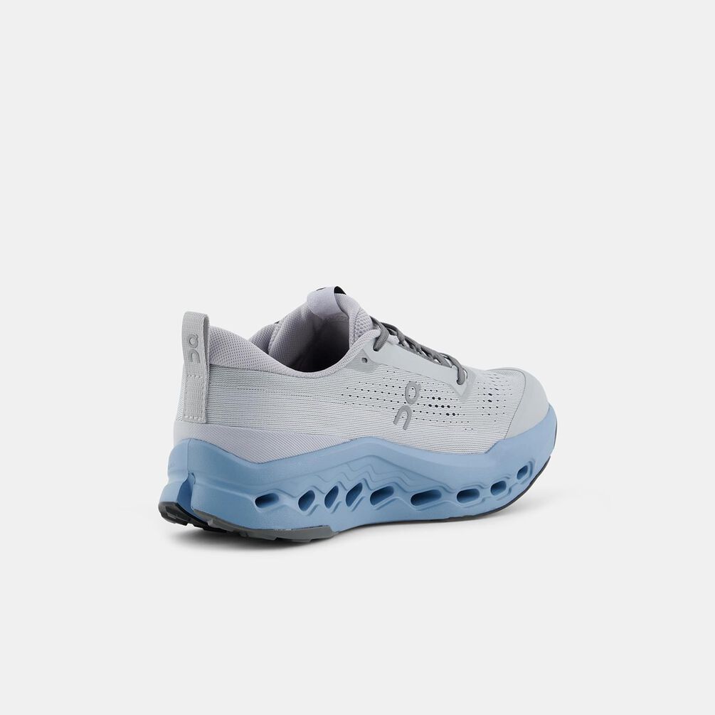 On Cloudsurfer Trail 2, grigio/celeste
