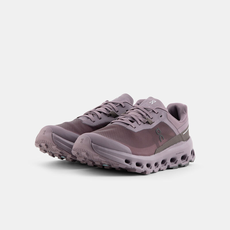 On Cloudvista 2, viola/bordeaux