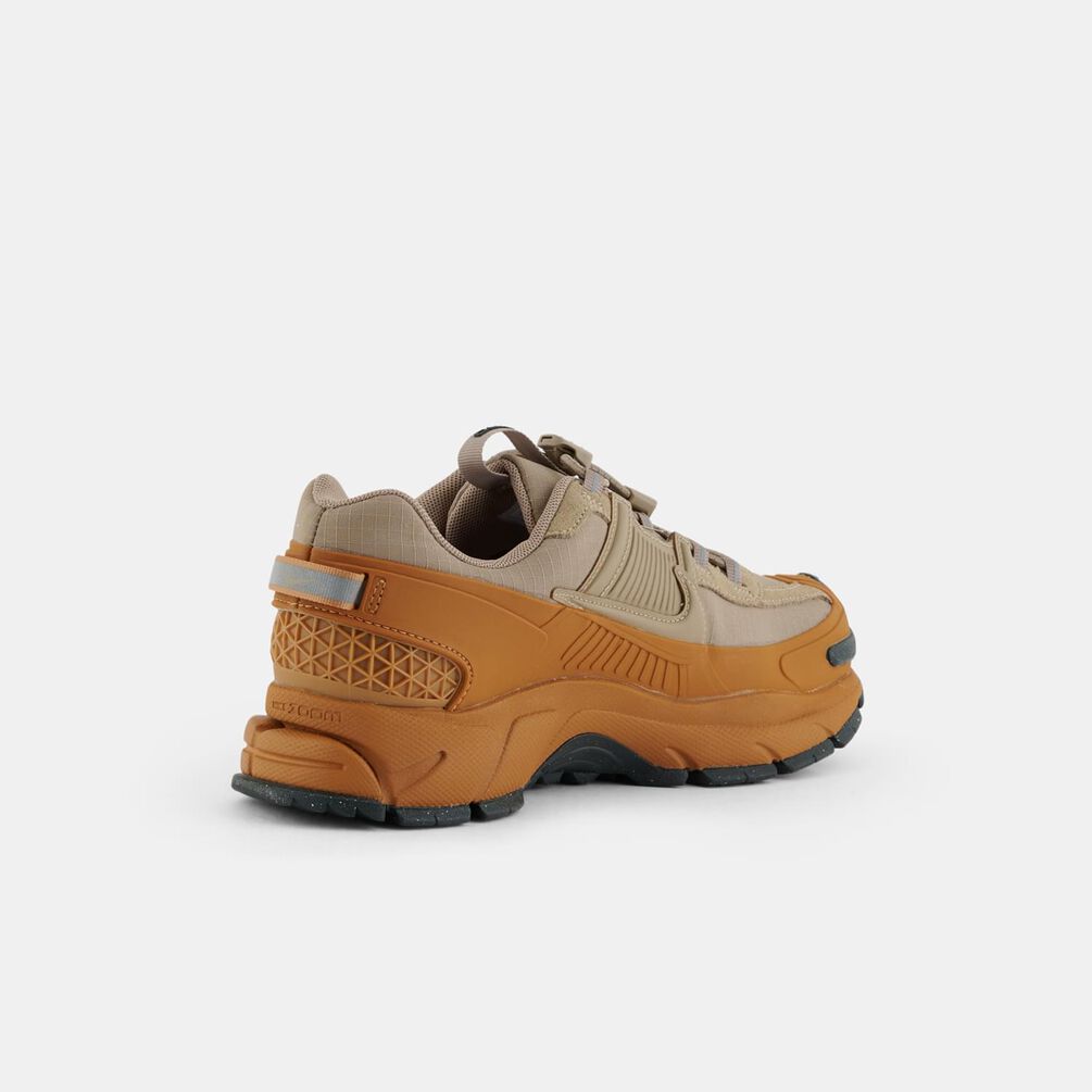 null, BROWN