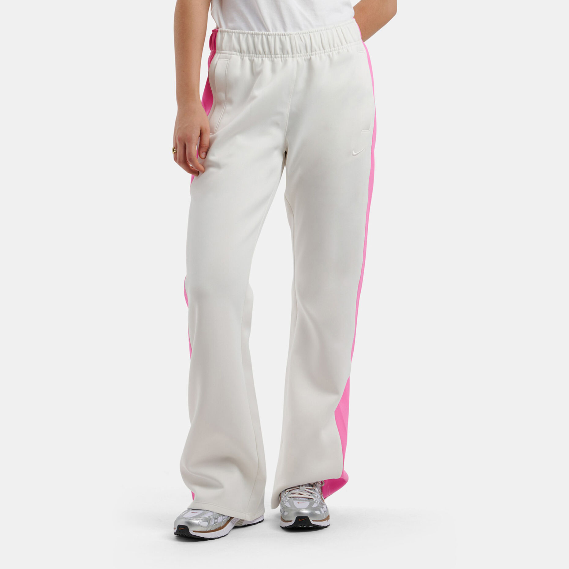 Pantaloni Nike Sportswear Windrunner, beige/rosa