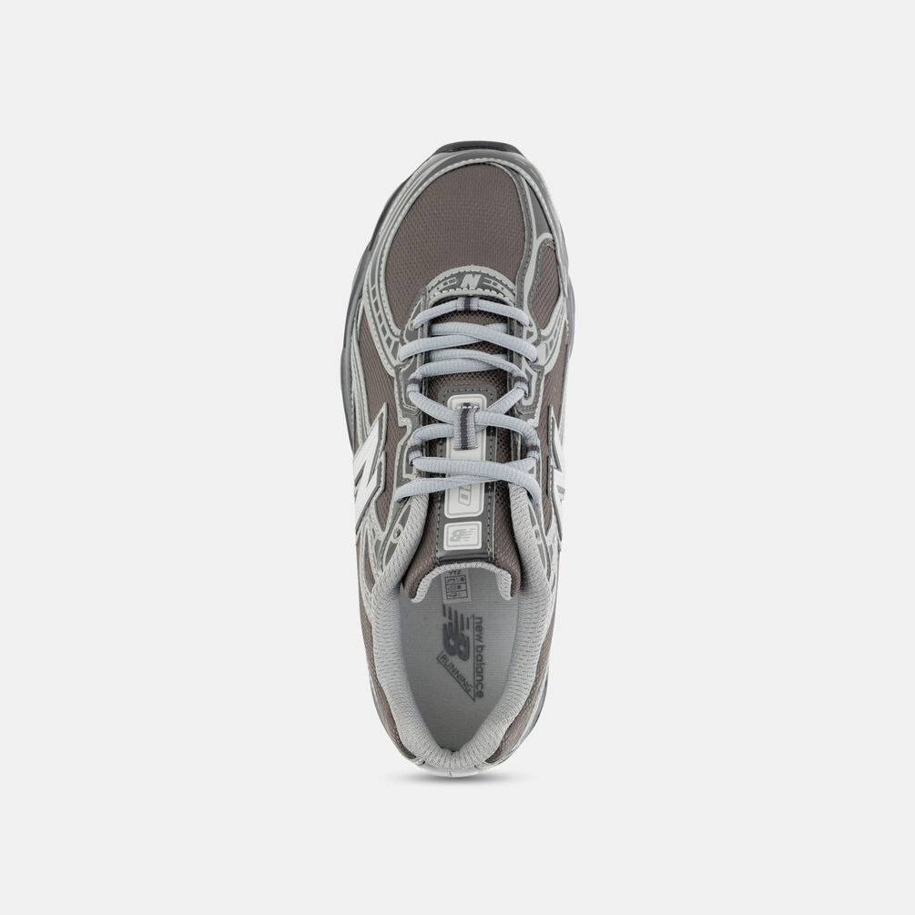 New Balance 740, grigio/argento