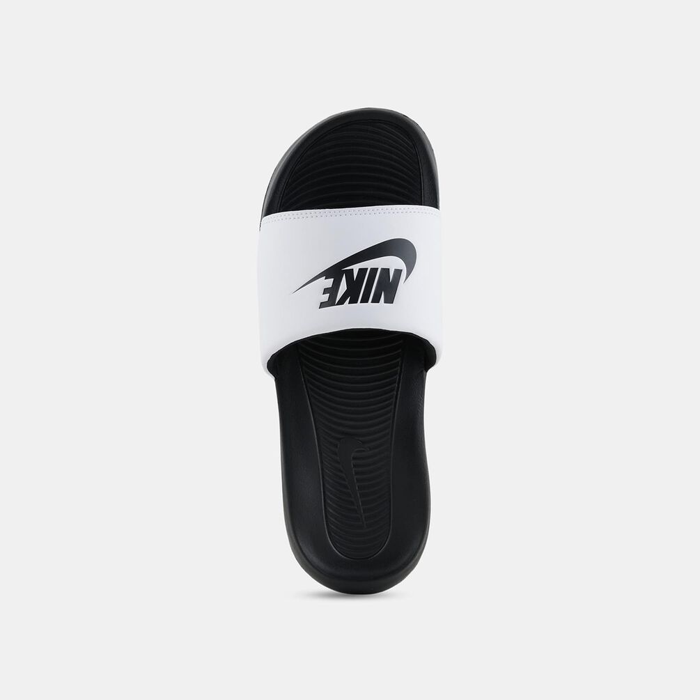 Nike Victori One, bianco/nero