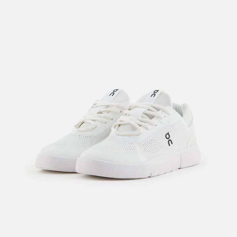 On THE ROGER Spin, bianco/nero
