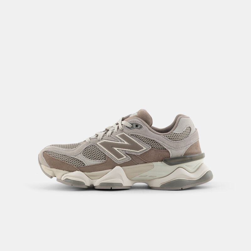 New Balance 9060, marrone/beige