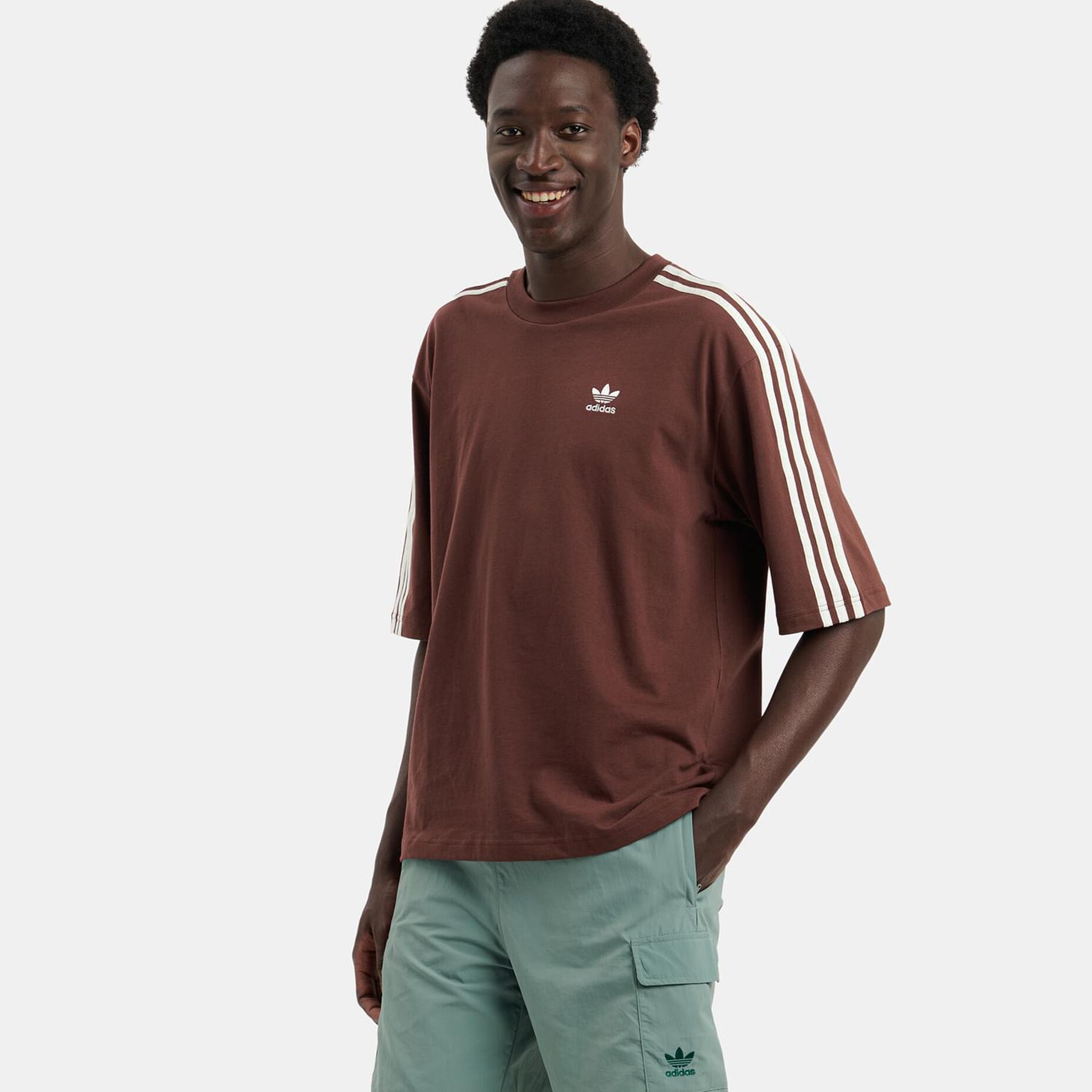 T-shirt adidas adicolor, marrone