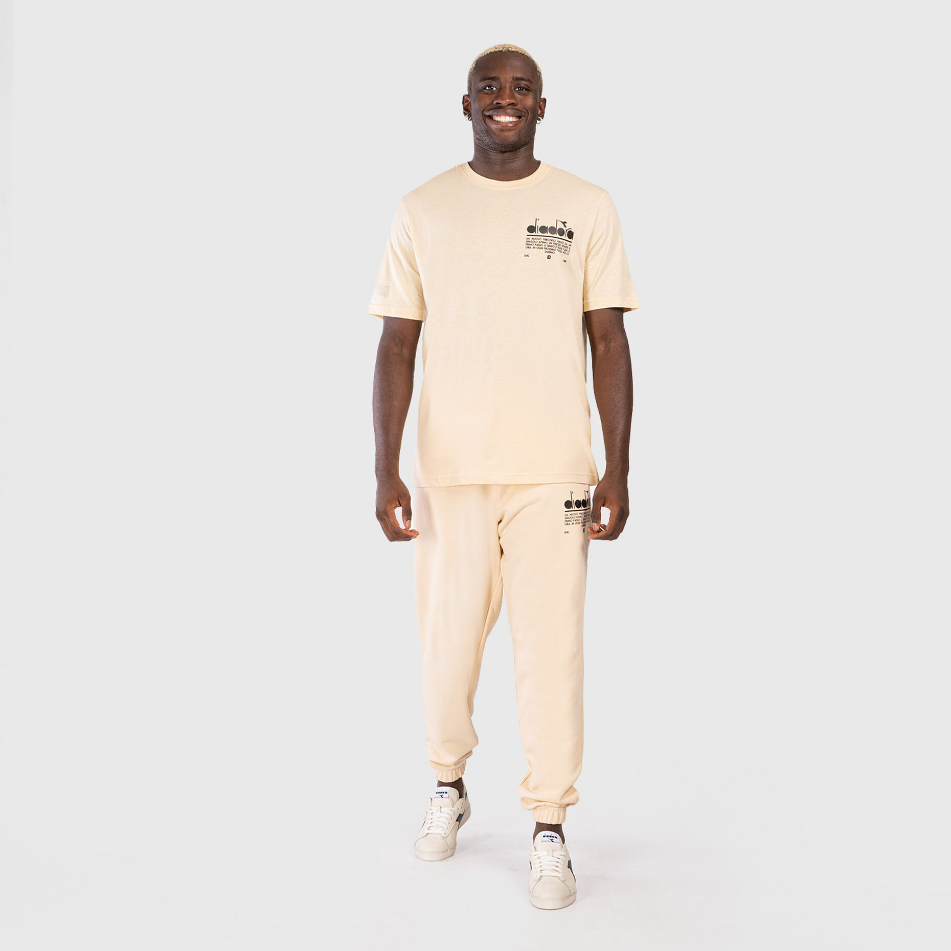 T-shirt Diadora Manifesto, beige
