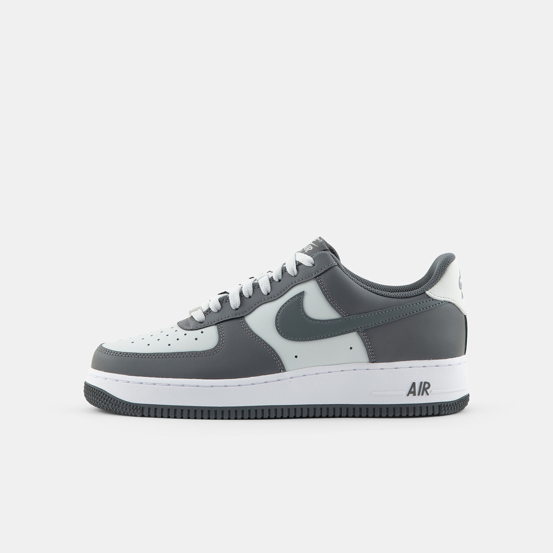 Nike Air Force 1 '07, grigio