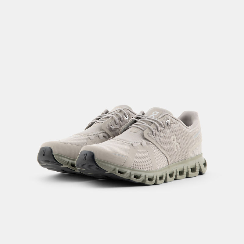 On Cloud 6, beige/verde