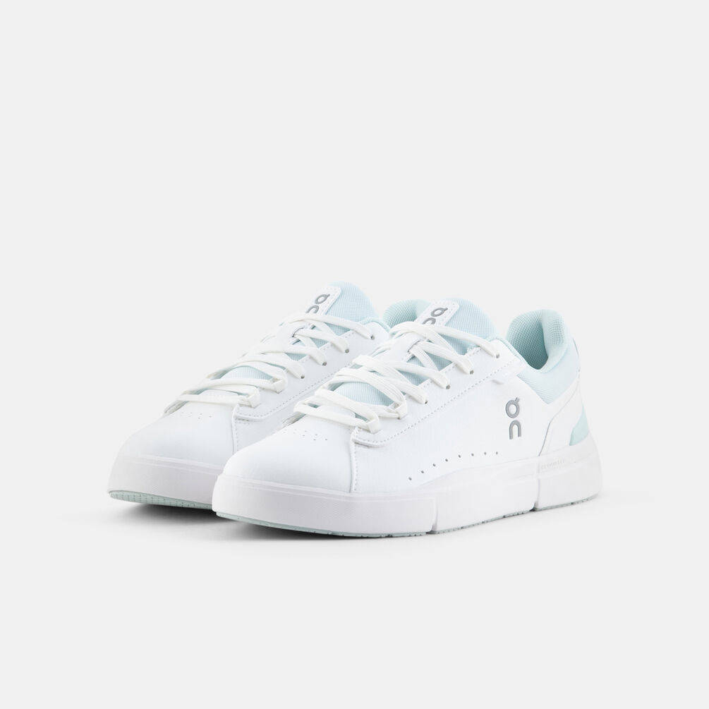 On THE ROGER Advantage, bianco/azzurro