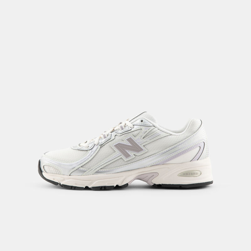 New Balance 740, bianco/argento