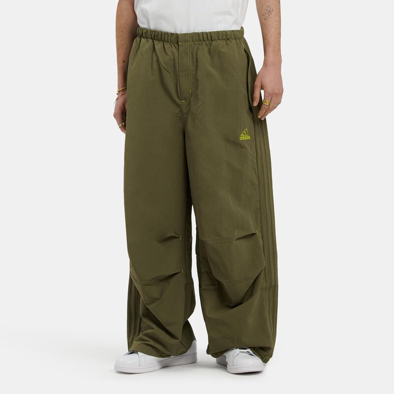 Pantaloni adidas Parachute, verde