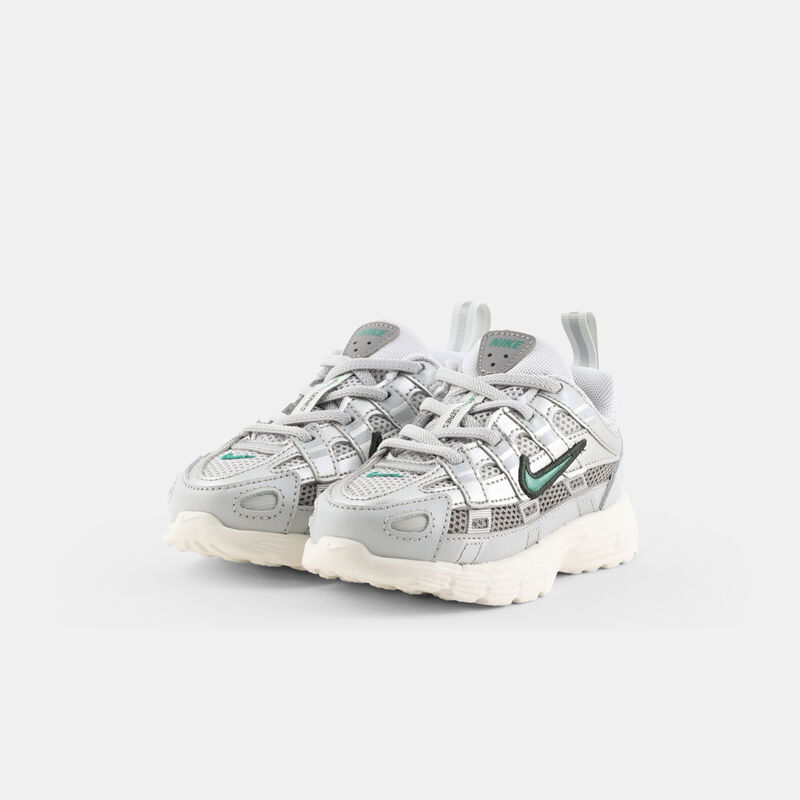 Nike P-6000, grigio/argento/verde