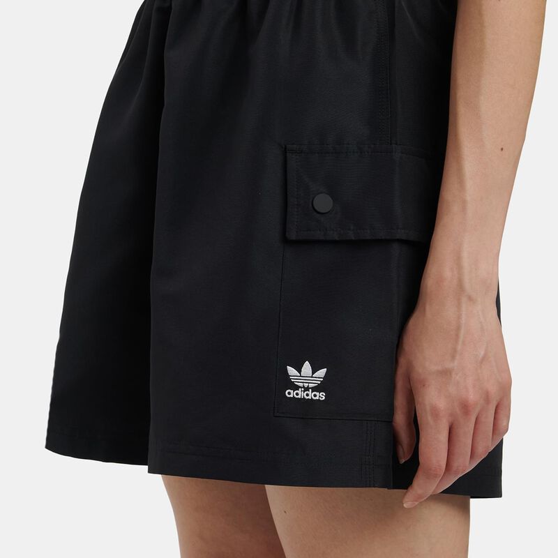 Short adidas Essentials Woven High-Waist Cargo, nero/bianco