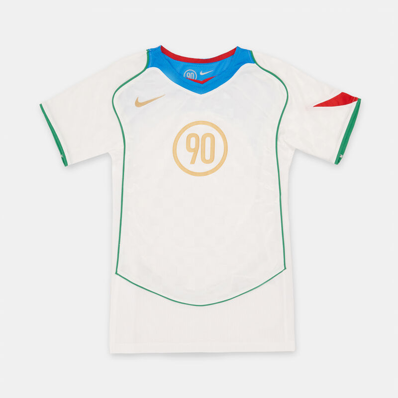 T-shirt Nike Total 90 ragazzi, bianco/blu/oro/rosso