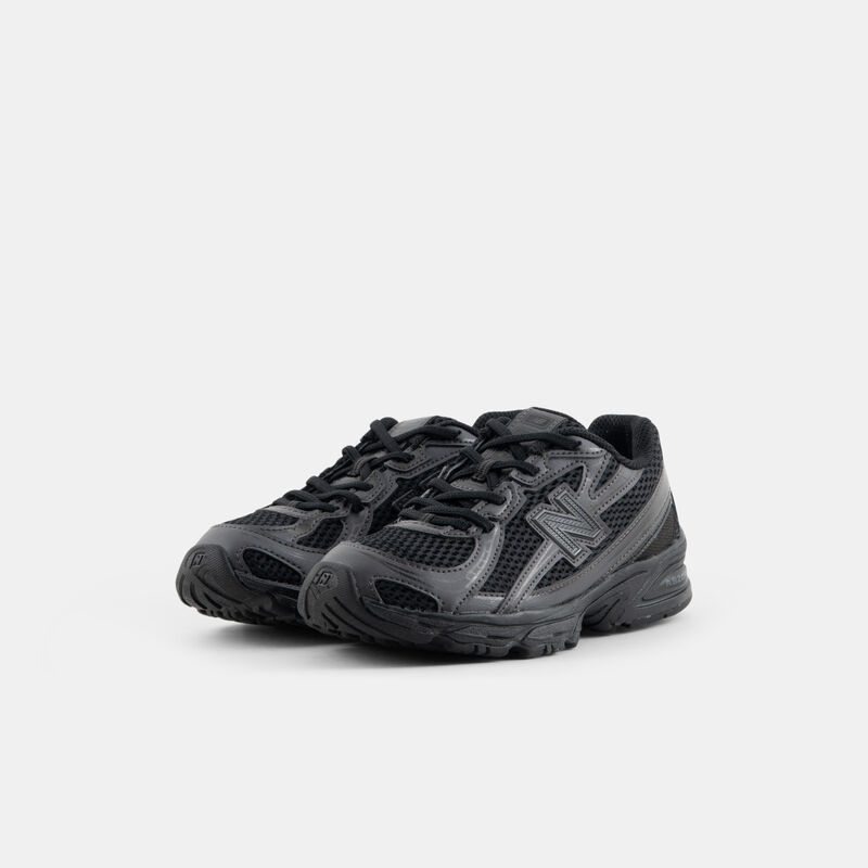 New Balance 740, nero